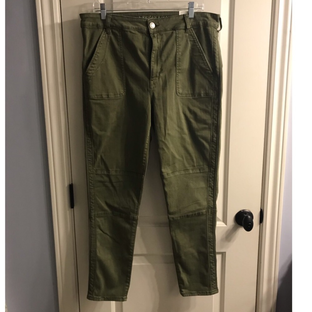 American Eagle Ne(x)t Level Crop Jegging